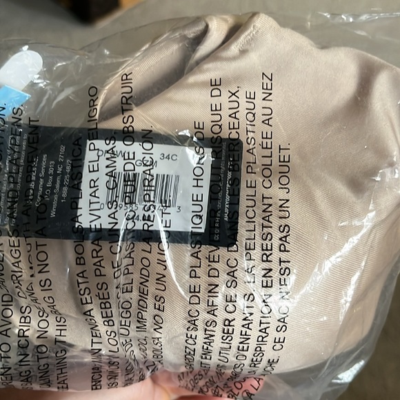 NWT Bali Bra DF3W11/3811 Black (34D), Sandshell (34C or 34D), or Nude (34C) - Picture 4 of 7